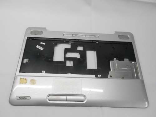 Toshiba Satellite L500 Bottom Housing Cover - AP073000102